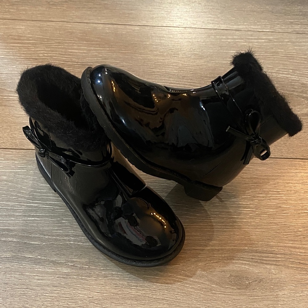 New Gymboree Girls Size 9 9T Black Kids Ankle Boots Zip Faux Fur Shiny Kids